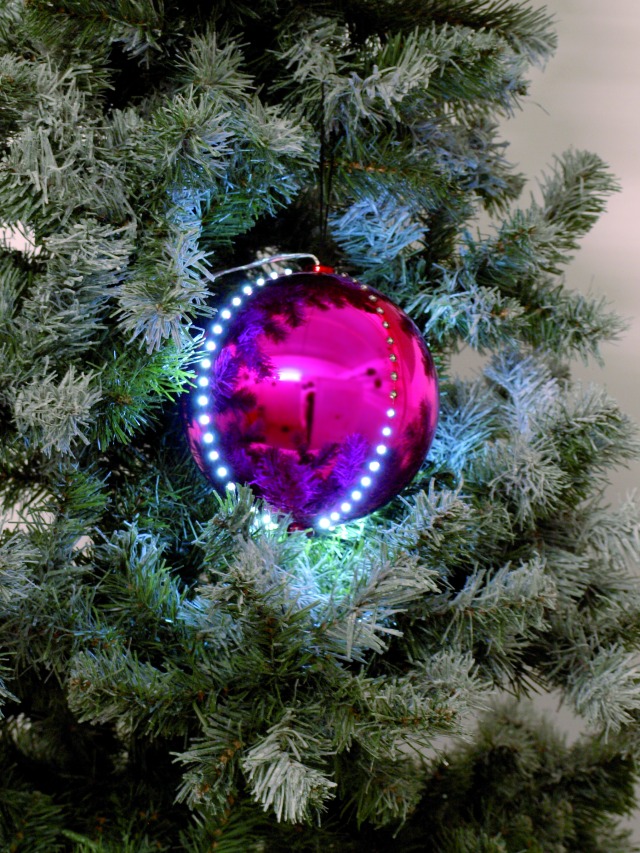 Sněhové LED koule, 8 cm, růžová, 5 ks
