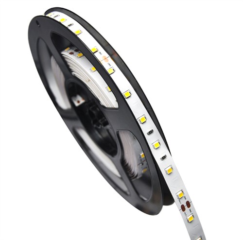 LED páska ULTRA, SMD2835, teplá bílá, 1200 lm/m, 12V, 60 LED/m